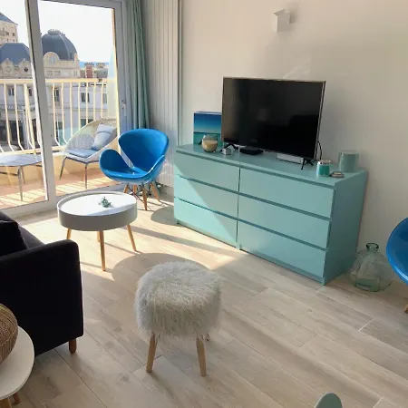 Hyper Centre, Vue ,appartement Neuf, 6 Adultes *